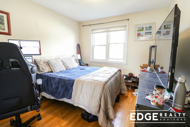 Photo - 20 Cummings Rd Unidad 1