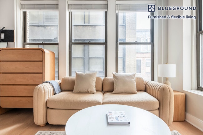 Photo - 44 Bromfield St Unit SI FL5-ID1304