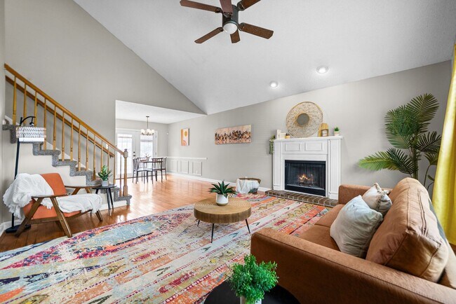 Photo - 1226 Cobblestone Ln
