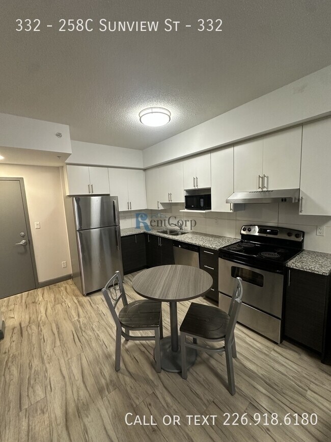 Photo - 258C-258C Sunview St