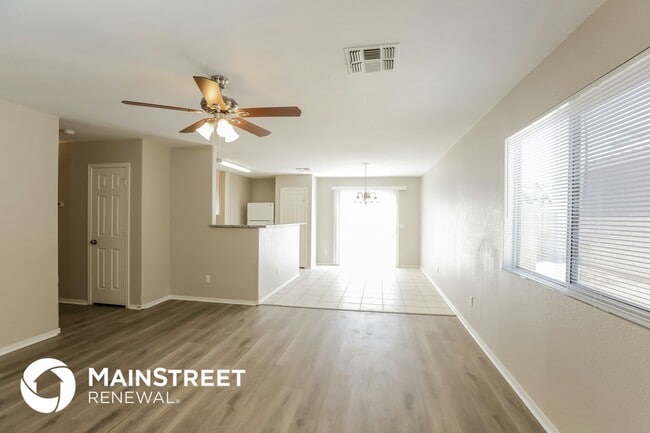 Photo - 2440 S 71st Ln