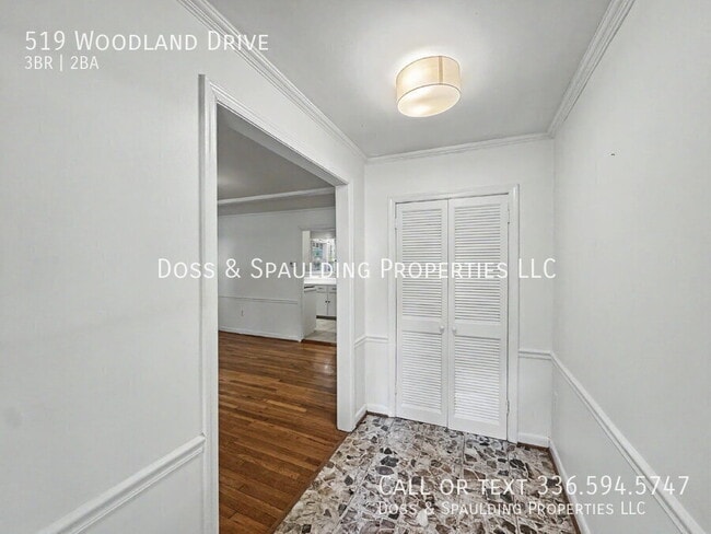 Photo - 519 Woodland Dr