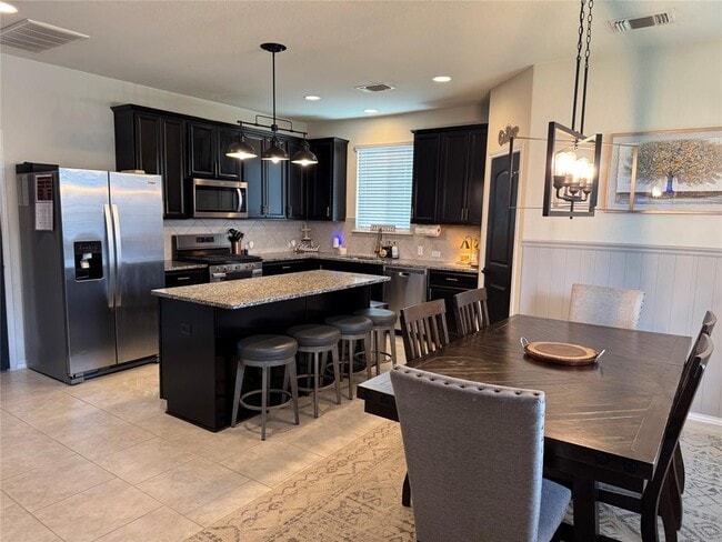 Photo - 204 Eli Whitney Way