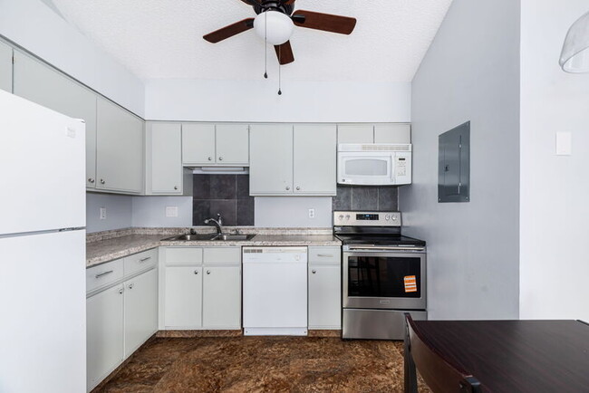 Photo - 8803 Colorado Blvd Unit 304