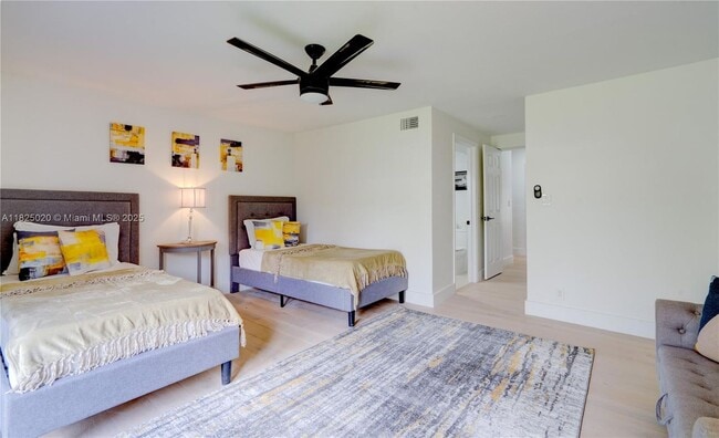 Building Photo - 347 NE 110th St Unit 347 Rental