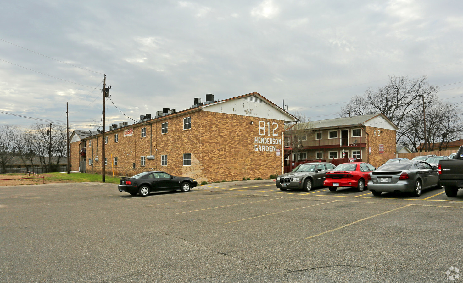 Henderson Garden - Henderson Garden Apartments