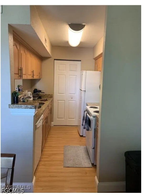 Photo - 2835 Winkler Ave Unit 209