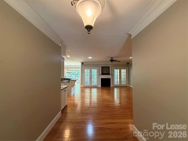 150 Manitou Trail