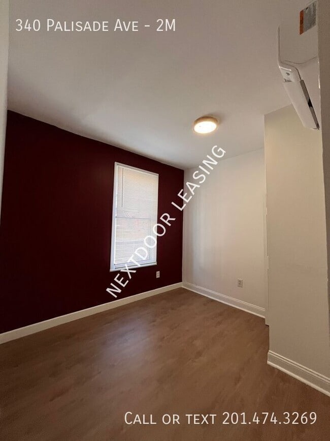 Photo - 340 Palisade Ave Unidad 2M