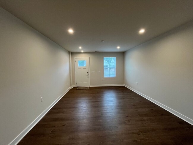 Photo - 4184 Farmfield Dr