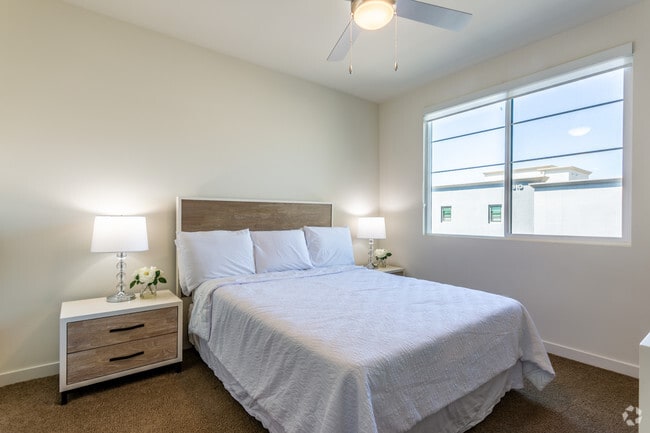 2BR, 2BA - Plan B7