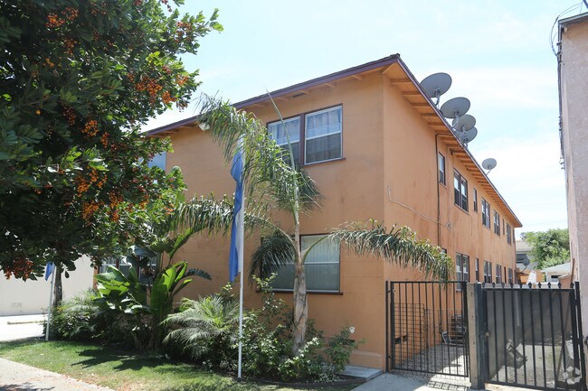 Photo - 9128 National Blvd