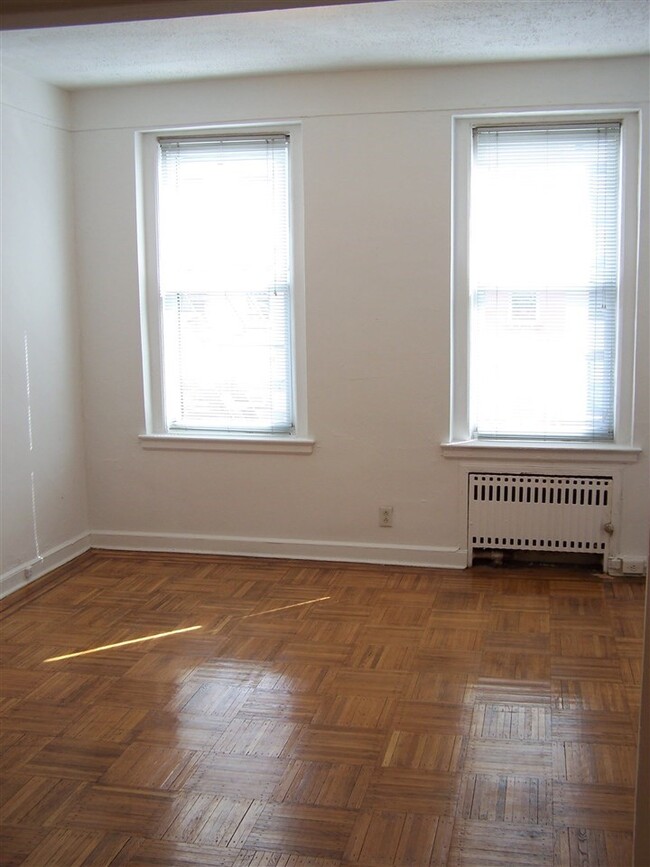 Photo - 410 Washington St Apartment Unit 9