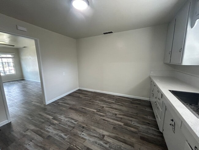 Photo - 3603 - DeLash Unit 305 S Del Puerto Ave
