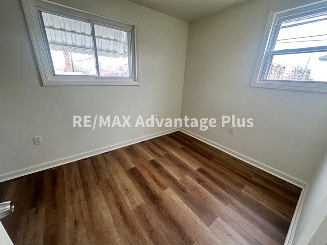 Photo - 108 Carter St Unidad 2