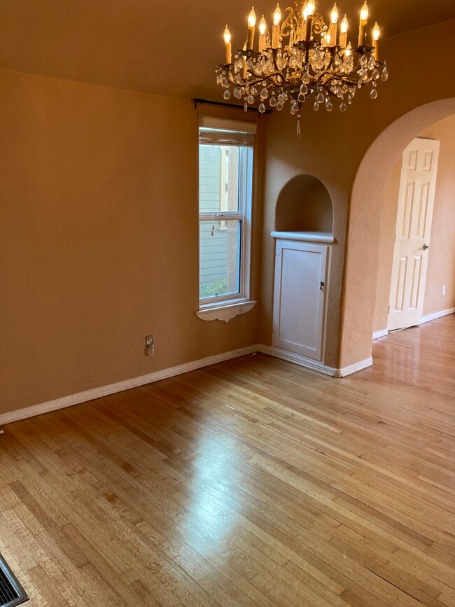 206 Nieto Ave Unit BottomFloor