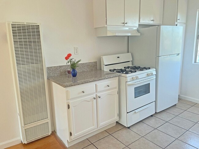 Photo - 407 N Avenue 50 Unidad 407 N AVE 50 #211