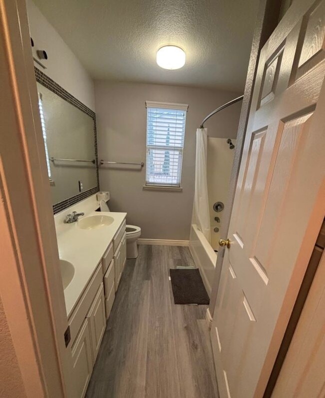 36420 Cougar Pl