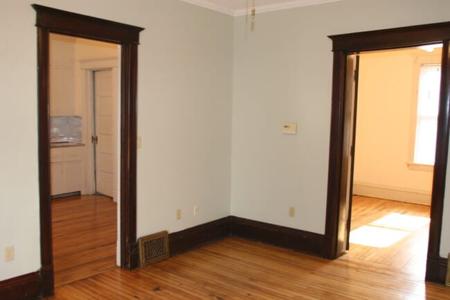 Living Room - 2707 Delaware St SE Unit 2707