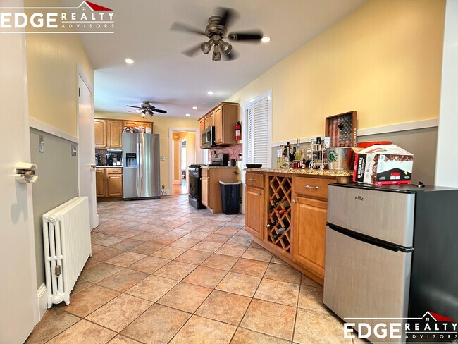 Photo - 39 Donnybrook Rd Unit 2