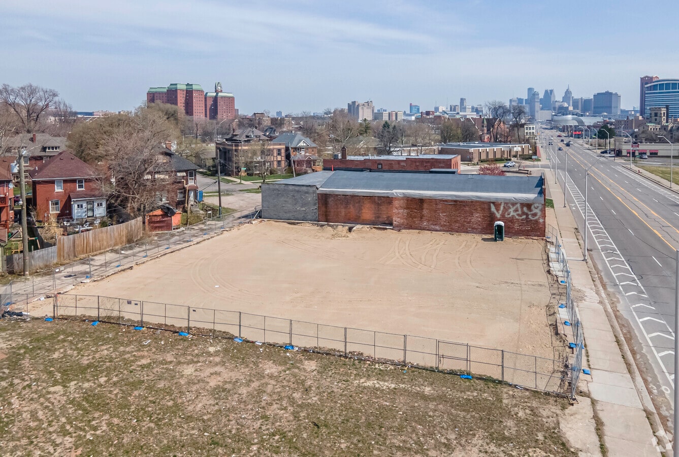 Construction - Osi Art Apartments @ West End