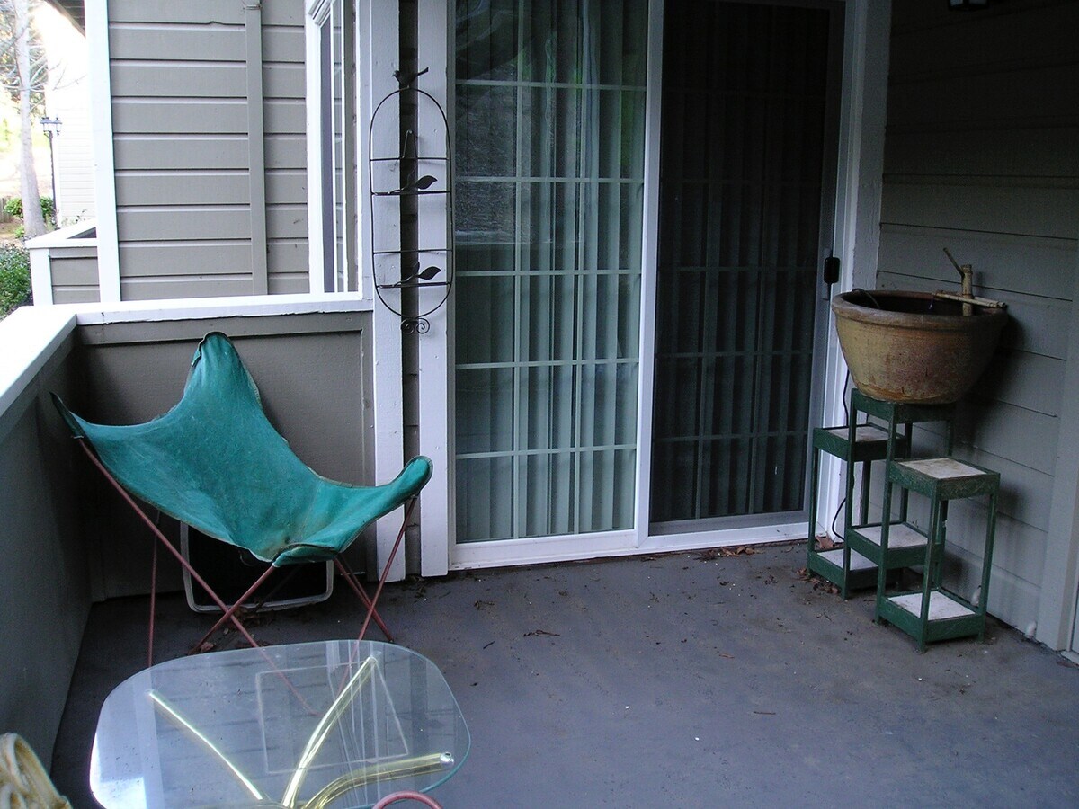 Photo - 605 Canyon Oaks Dr Unidad B Rental