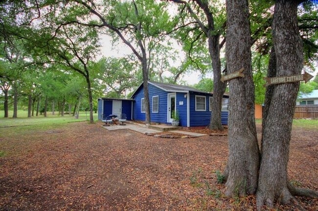 Photo - 515 Co Rd 219A Unidad The Getaway