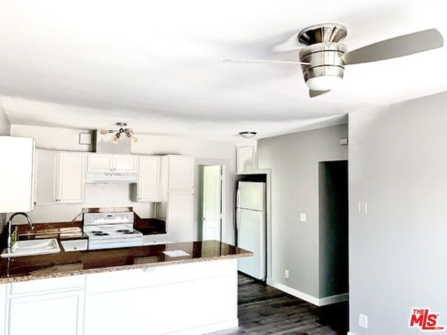 Photo - 7524 Sepulveda Blvd Unit 207