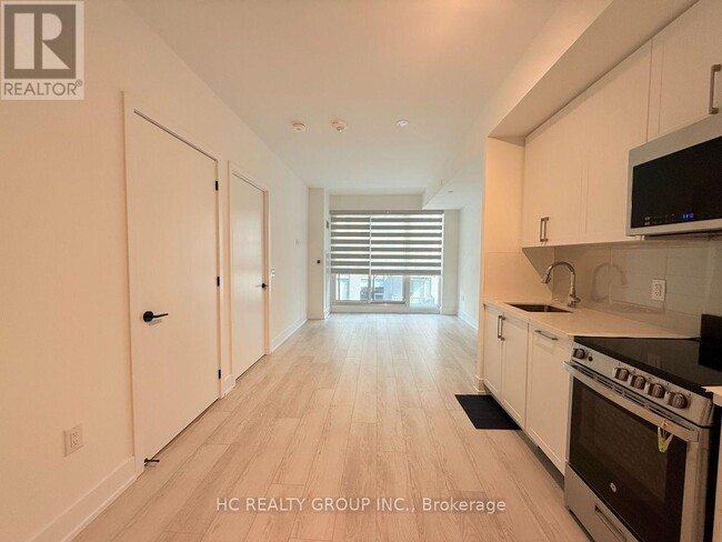 Photo - 2450 Old Bronte Rd Unit 328