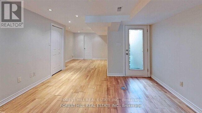 Photo - 41 Gladstone Ave