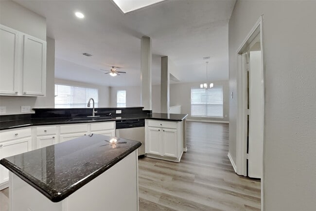 Photo - 2114 Blossom Creek Dr