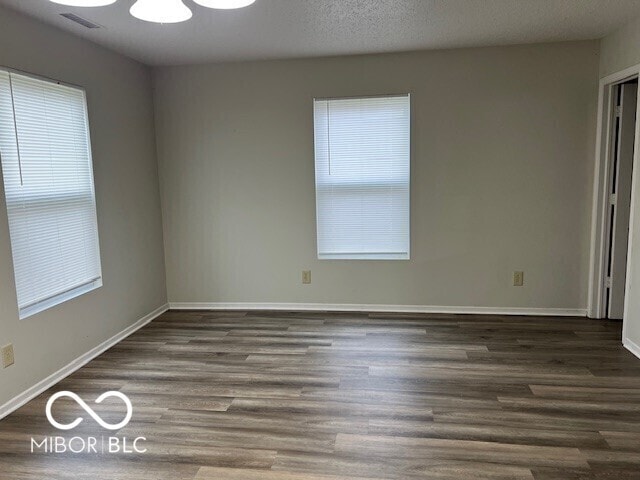 Photo - 912 Saraina Rd