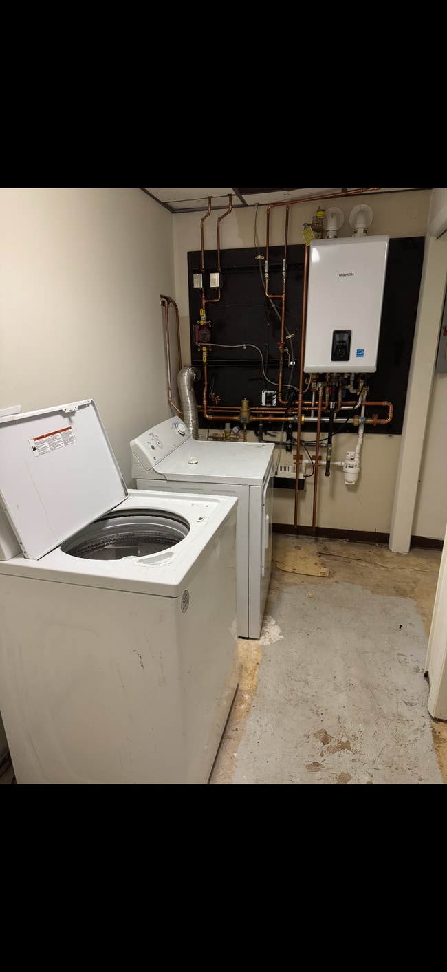 Photo - 477 Bodnick St