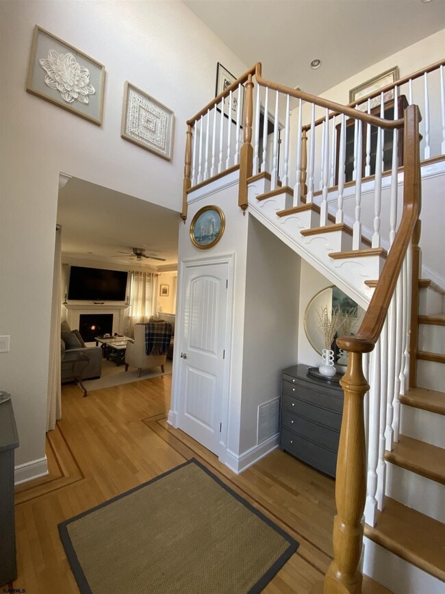 Photo - 122 N Monroe Ave