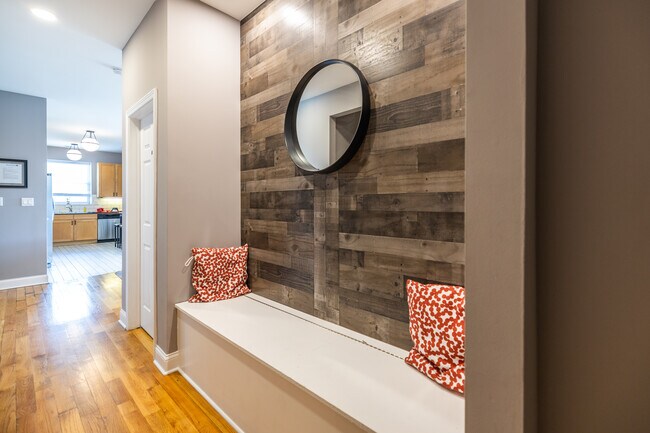 Photo - Avenue on Kenwood - Co-Living