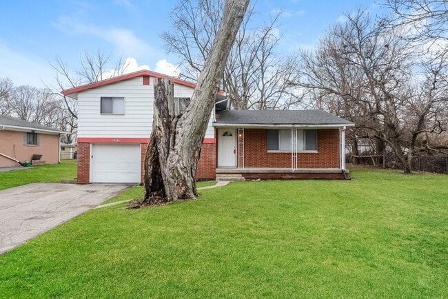 Building Photo - 1848 N Audubon Rd