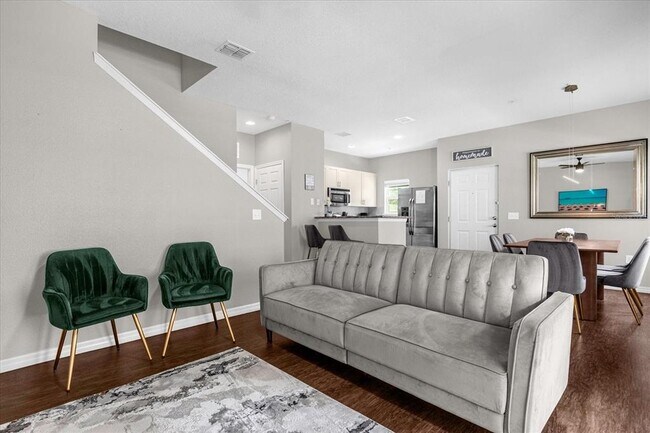 Photo - 5350 Diplomat Ct