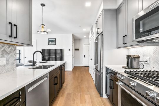 Photo - 287 Maverick St Unit 202