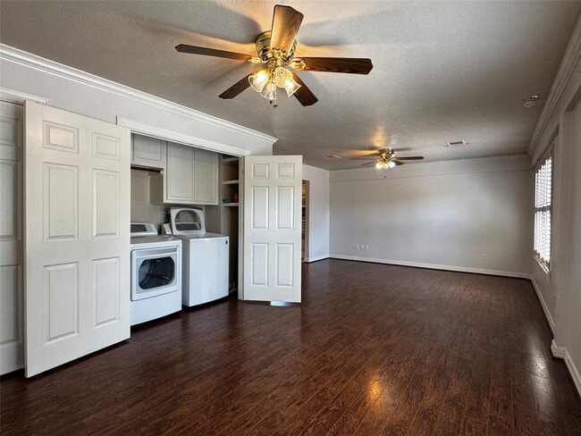 Photo - 25542 Richards Rd Unit True