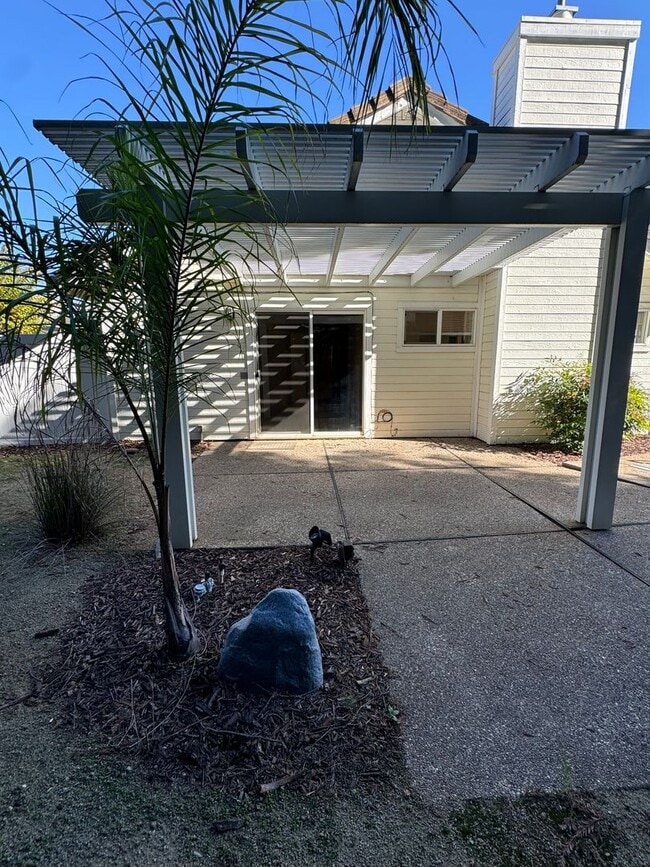 Photo - Not your ordinary rental! Pool! Kitchen ai...