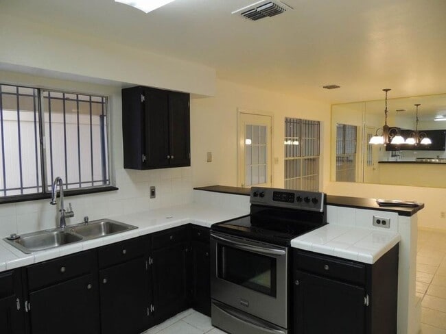 Photo - 8870 Kempwood Dr