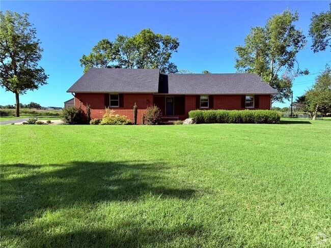 Building Photo - 1904 Mayflower Rd Rental