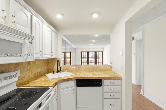 Photo - 455 Paradise Isle Blvd Unit 402