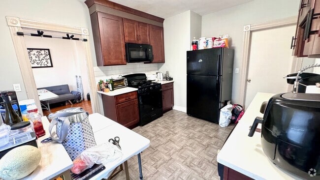 Building Photo - 74 Antwerp St Unit #1 Rental