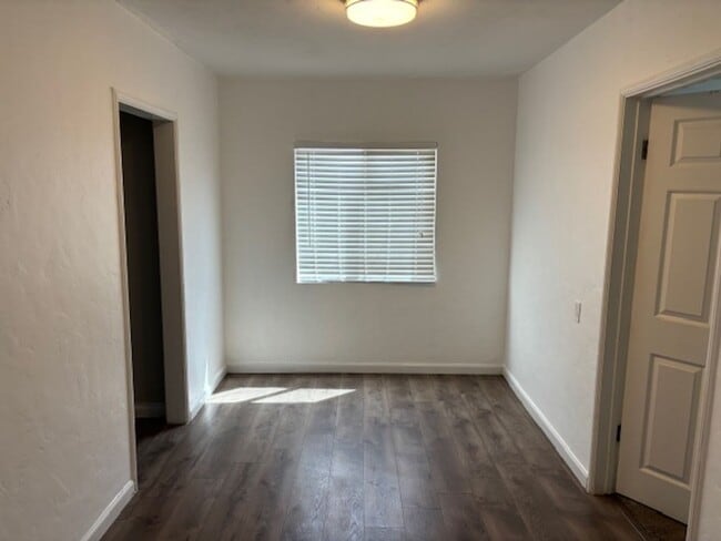 Photo - 320 N Imperial Ave