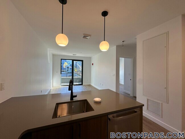 199 Gardner St Unit 205
