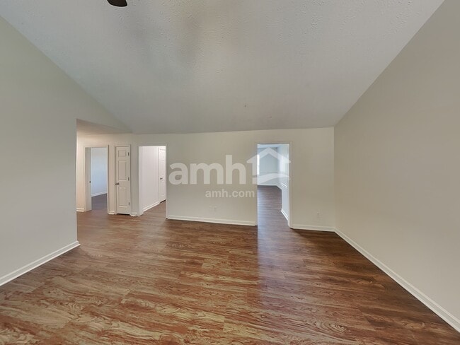 Photo - 4020 Snowbird Dr
