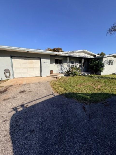 Building Photo - 1617 Lakeside Dr