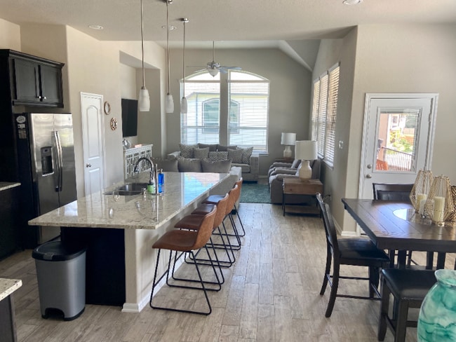 Photo - 4306 Foggy Creek Ln