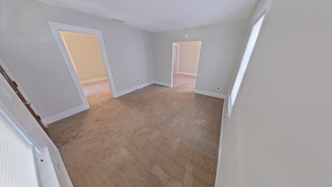 Photo - " 2-Bed in Heart of Royal Oak – Cozy 783 Sq Ft Home!"
